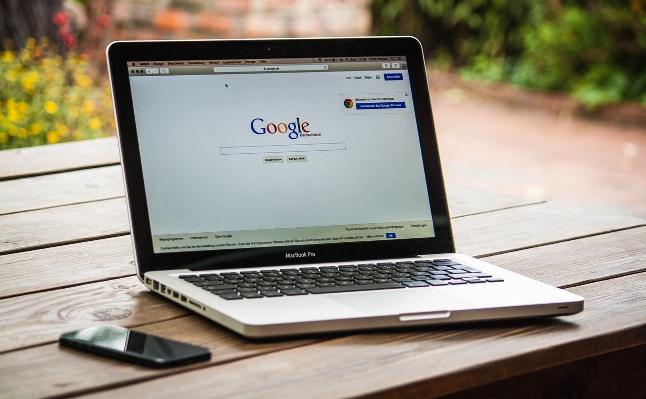 Top 5 benefits of marketing your business online during coronavirus